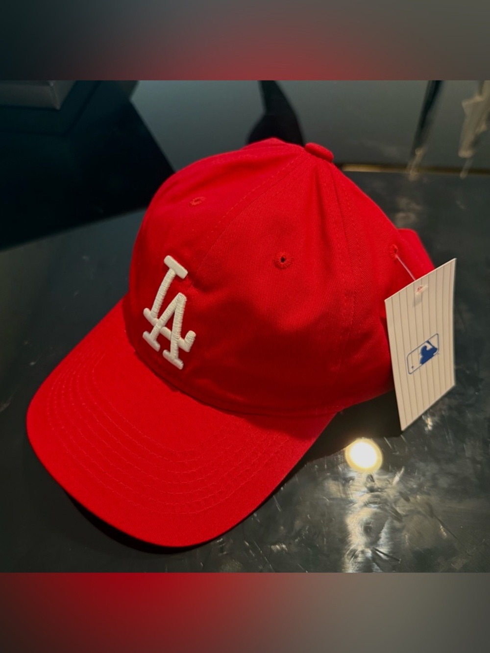 MLB LA Red Baseball Cap Adjustable Unisex New With Tags Streetwear